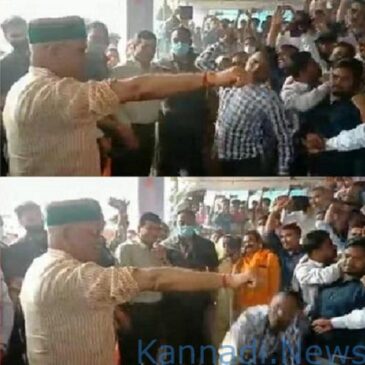 ಗೋವರ್ಧನ ಪೂಜೆ ವೇಳೆ ‘ಸೋತ್‌ ಪ್ರಹಾರ್ʼ  ಭಾಗವಾಗಿ ಕೈಗೆ ಅನೇಕ ಸಲ ಚಾಟಿ  ಏಟು ತಿಂದರೂ ನಗುತ್ತಲೇ ನಿಂತ  ಛತ್ತೀಸ್‌ಗಢ ಸಿಎಂ…! ವೀಕ್ಷಿಸಿ