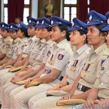 ಕರ್ನಾಟಕದಲ್ಲಿ ಪೊಲೀಸ್ ಕಾನ್‌ಸ್ಟೇಬಲ್‌ ಗಳಿಗೆ ಇನ್ಮುಂದೆ  ನೇವಿ ಬ್ಲೂ ಪೀಕ್ ಕ್ಯಾಪ್‌