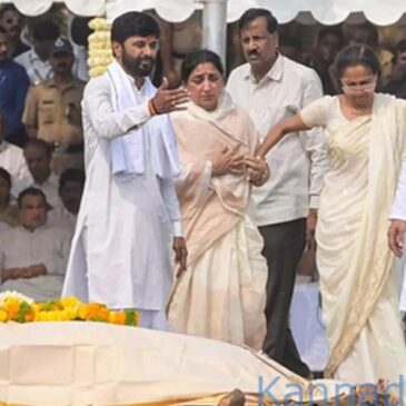 ಸಕಲ ಸರ್ಕಾರಿ ಗೌರವಗಳೊಂದಿಗೆ ಬಾರಾಮತಿಯಲ್ಲಿ ಅಜಿತ್ ಪವಾರ್ ಅಂತ್ಯಕ್ರಿಯೆ
