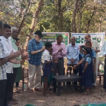 ಶಿರಸಿ : ಬೆಣಗಿಯಲ್ಲಿ ಜೇನು ಹಬ್ಬ ; ಪ್ರಾತ್ಯಕ್ಷಿಕೆ-ಸಂಭ್ರಮಪಟ್ಟ ಮಕ್ಕಳು