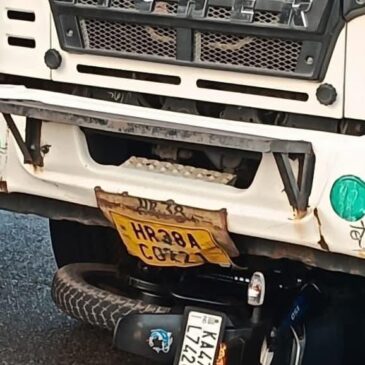 ಕುಮಟಾ : ಲಾರಿ-ಬೈಕ್‌ ಡಿಕ್ಕಿ; ಓರ್ವ ಸಾವು, ಮತ್ತೊಬ್ಬನಿಗೆ ಗಂಭೀರ  ಗಾಯ