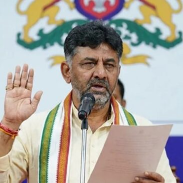 13 ಸಚಿವರಿಗೆ ಖಾತೆ ಹಂಚಿಕೆ ಮಾಡಿದ ಸಿಎಂ ಡಿಕೆ ಶಿವಕುಮಾರ ; ಯಾರಿಗೆ ಯಾವ ಖಾತೆ ?