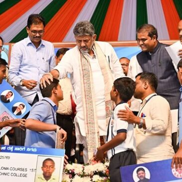 ಉನ್ನತ ಶಿಕ್ಷಣ-ಉದ್ಯೋಗದಲ್ಲಿ ಗ್ರಾಮೀಣ ಸರ್ಕಾರಿ ಶಾಲಾ ವಿದ್ಯಾರ್ಥಿಗಳಿಗೆ ಶೇ.7.5 ಮೀಸಲಾತಿ : ಸಿಎಂ ಡಿ.ಕೆ.ಶಿವಕುಮಾರ