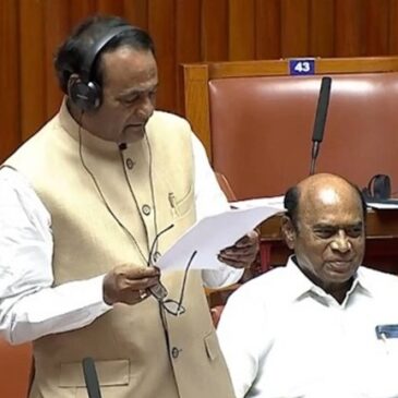 ʼಗೃಹಲಕ್ಷ್ಮಿʼ ಯೋಜನೆ 1 ವರ್ಷ ನಿಲ್ಲಿಸಿ, ನೀರಾವರಿ ಯೋಜನೆಗೆ ಹಣ ಕೊಡಿ: ಕಾಂಗ್ರೆಸ್‌ ಸರ್ಕಾರಕ್ಕೆ ಸ್ವಪಕ್ಷದ ಶಾಸಕನಿಂದಲೇ ಆಗ್ರಹ !