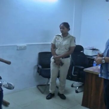 ಅಜ್ಜಿಯ ಸಾವಿನ ಸುದ್ದಿ ತಿಳಿಸಿದ್ರೂ ಅಂತ್ಯಕ್ರಿಯೆಗೆ ತೆರಳಲು ಒಪ್ಪದ ದೀಪ್ಕೆ : ದೆಹಲಿ ಪೊಲೀಸರು ; ಸಿಜೆಪಿ ಆರೋಪಕ್ಕೆ ವಿಡಿಯೊ ಬಿಡುಗಡೆ